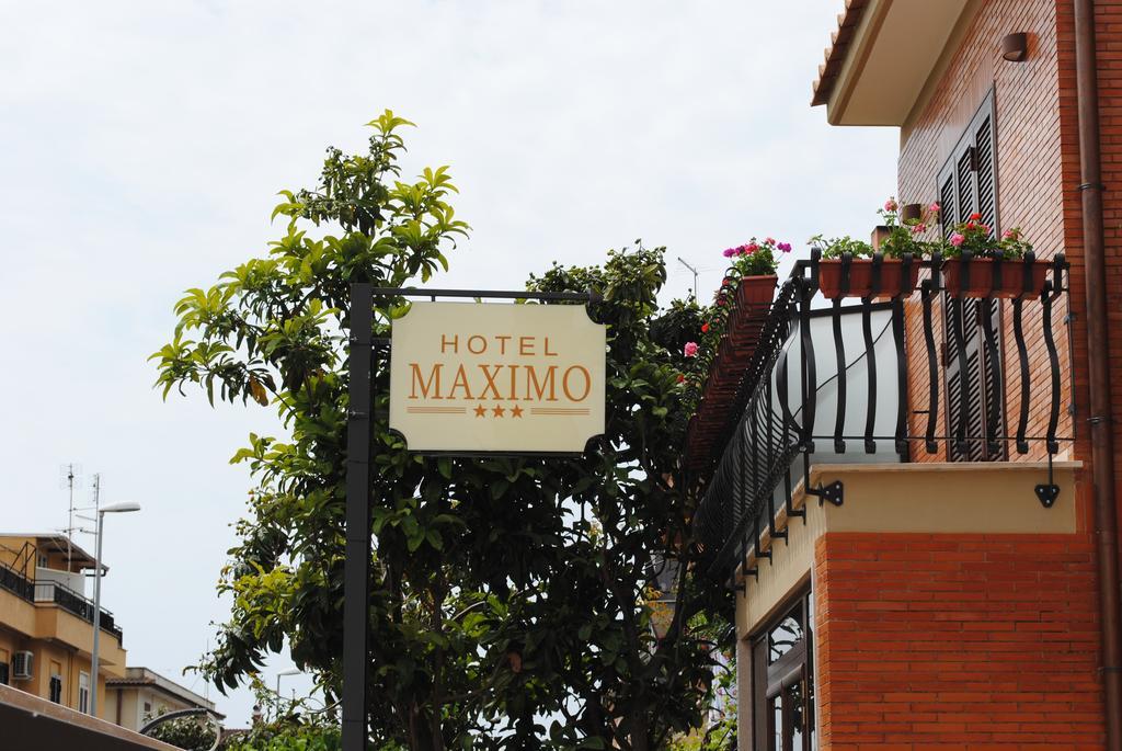 Hotel Maximo Rom Exterior foto